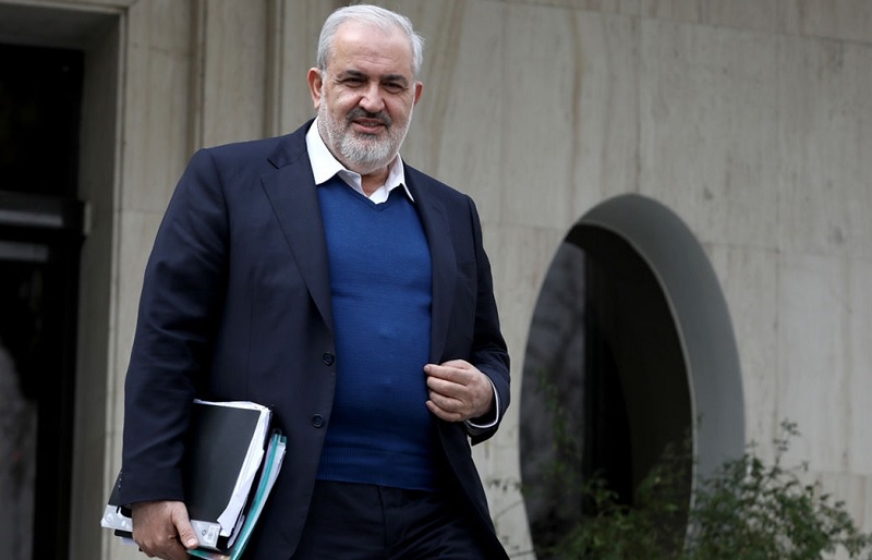 علی آبادی: سرمایه‌گذاری در پنل‌های خورشیدی بر عهده بخش خصوصی است